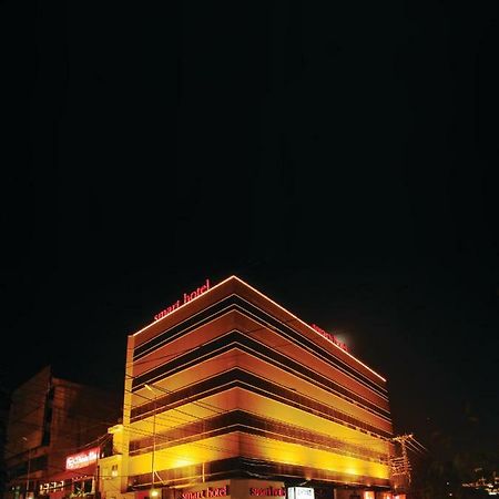 Smart Hotel Lahore Extérieur photo