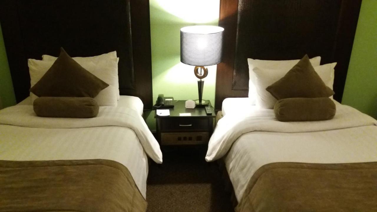 Smart Hotel Lahore Extérieur photo