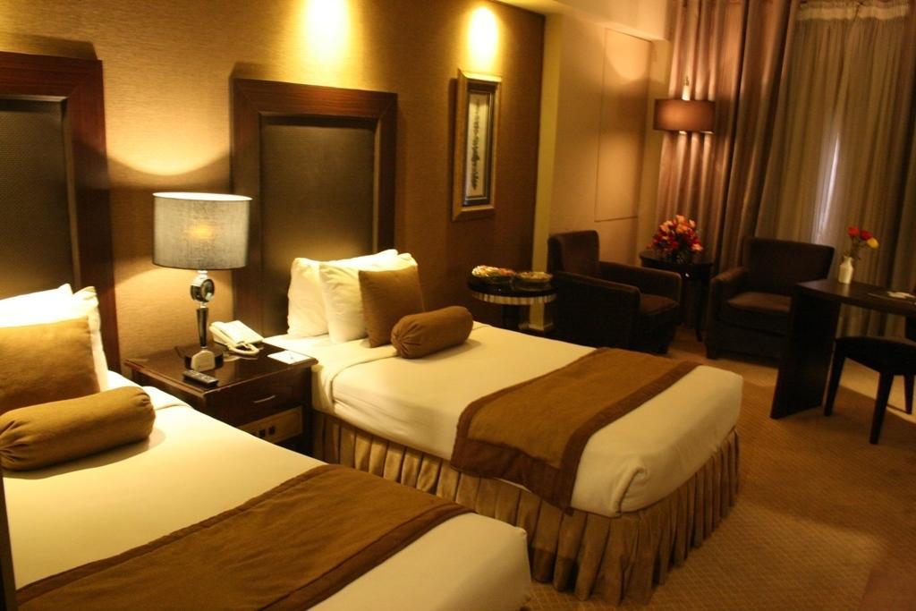 Smart Hotel Lahore Extérieur photo