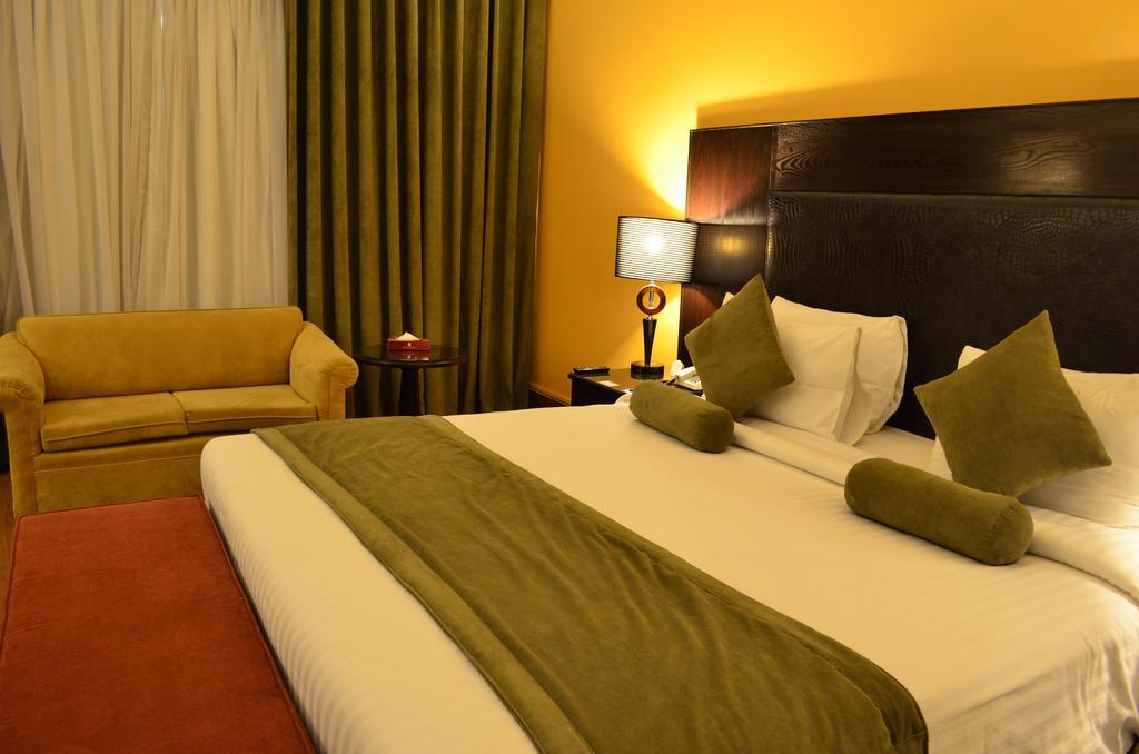 Smart Hotel Lahore Chambre photo