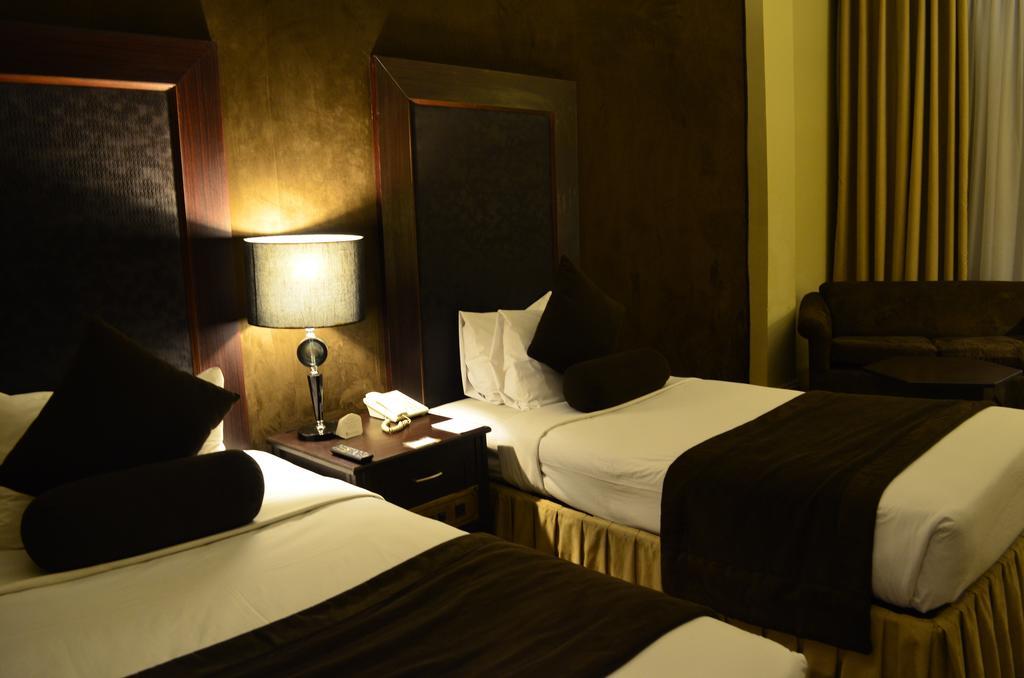 Smart Hotel Lahore Chambre photo