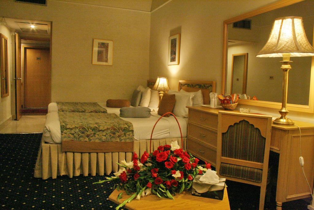 Smart Hotel Lahore Chambre photo