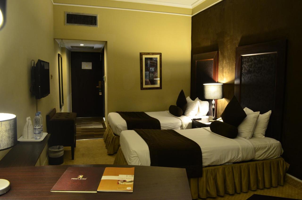 Smart Hotel Lahore Extérieur photo