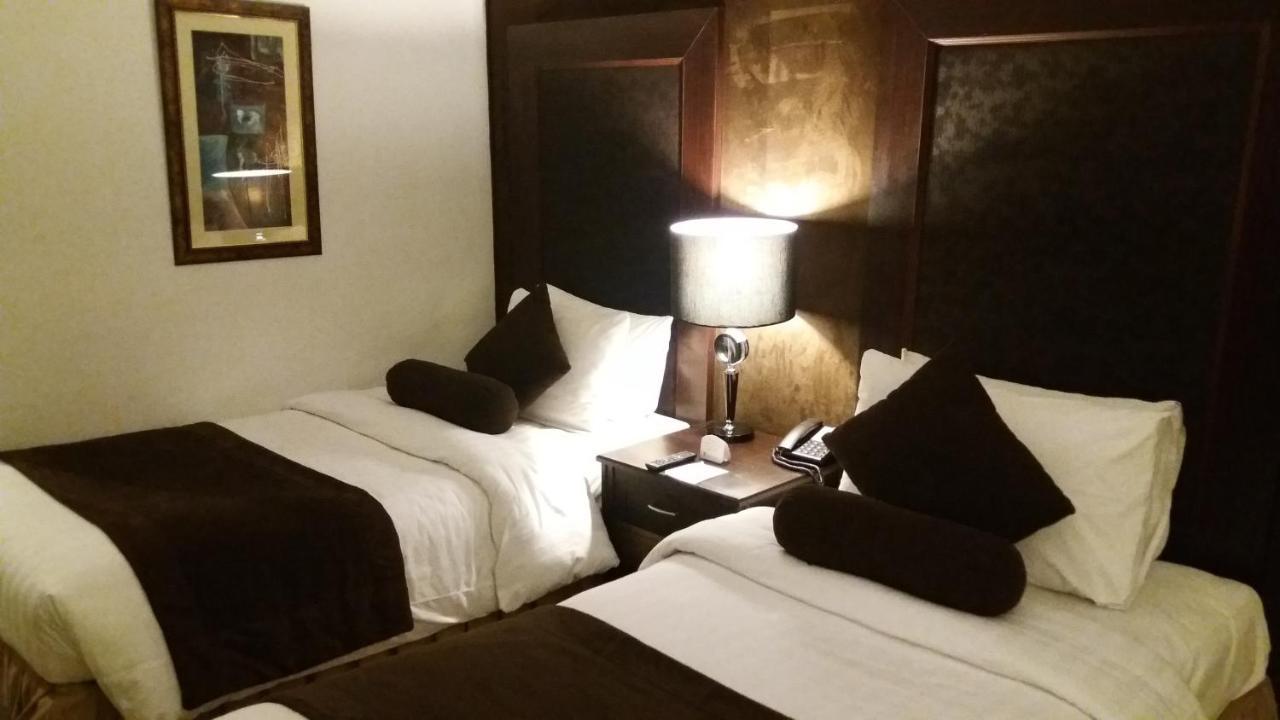 Smart Hotel Lahore Extérieur photo