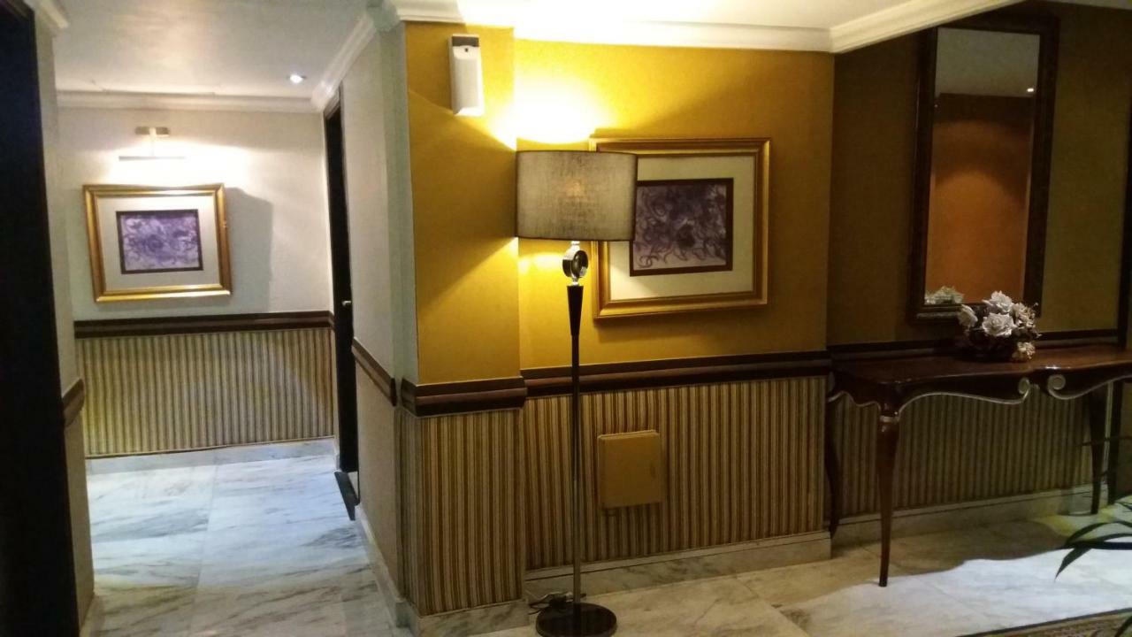 Smart Hotel Lahore Extérieur photo